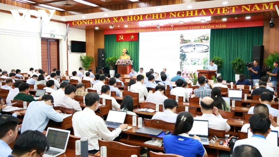 Tăng trưởng quý I cao kỷ lục, TP.HCM đòi hỏi cán bộ hành động khác biệt