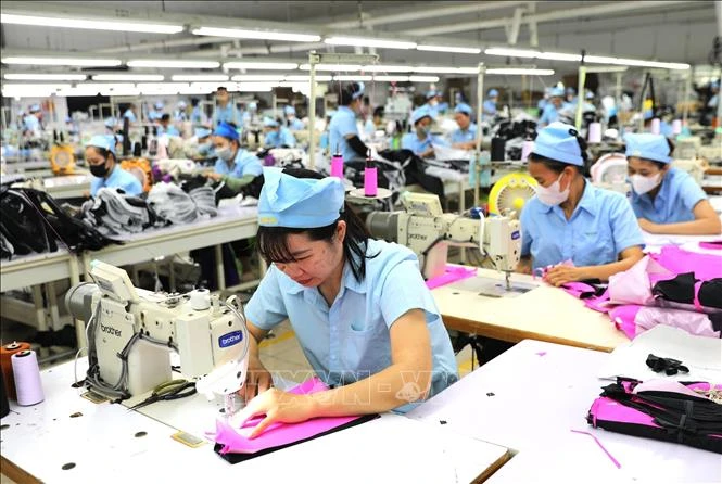Tạo ‘đòn bẩy kép’ cho phát triển kinh tế Tạo ‘đòn bẩy kép’ cho phát triển kinh tế