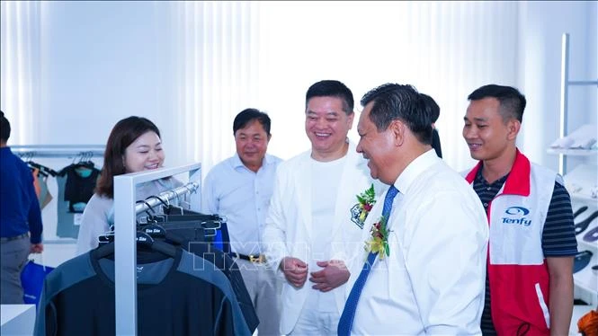 Tây Ninh: Khánh thành nhà máy sản xuất sản phẩm may mặc thông minh