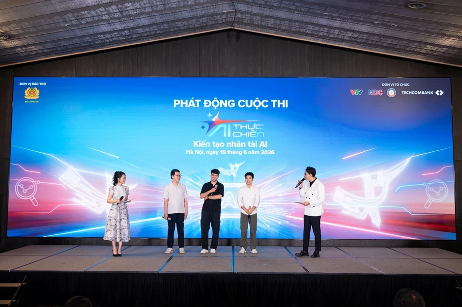 Techcombank tiếp tục đồng tổ chức và tài trợ độc quyền 'AI Thực Chiến' mùa 2 Techcombank tiếp tục đồng tổ chức và tài trợ độc quyền 'AI Thực Chiến' mùa 2