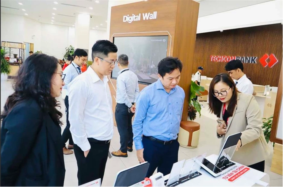 Techcombank xây dựng 'Bản đồ khám phá Việt Nam rực rỡ' kết nối doanh nghiệp Techcombank xây dựng 'Bản đồ khám phá Việt Nam rực rỡ' kết nối doanh nghiệp