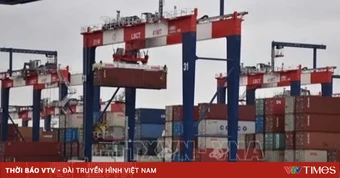 Thặng dư thương mại của Trung Quốc với Mỹ tăng mạnh
