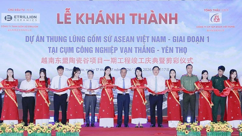 Thanh Hóa: Khánh thành dự án Thung lũng Gốm sứ Asean Việt Nam - giai đoạn I Thanh Hóa: Khánh thành dự án Thung lũng Gốm sứ Asean Việt Nam - giai đoạn I
