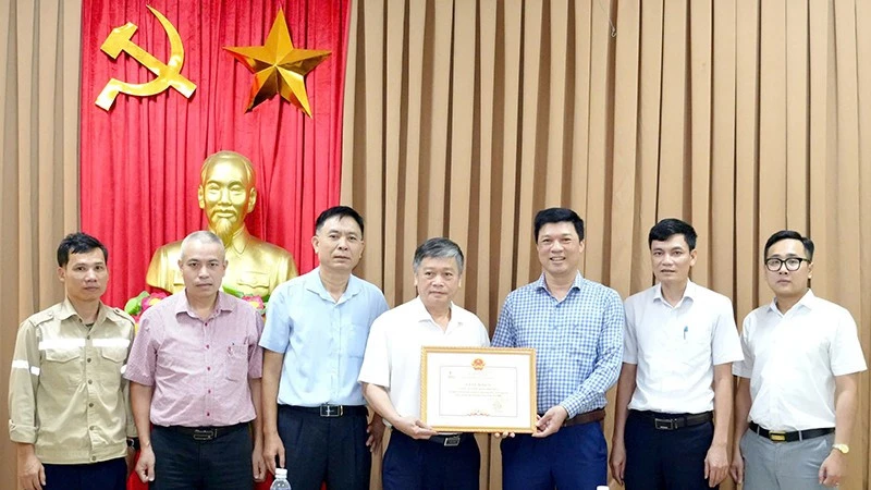 Thanh Hóa: Khuyến khích tạo nguồn, sử dụng điện tiết kiệm, hiệu quả Thanh Hóa: Khuyến khích tạo nguồn, sử dụng điện tiết kiệm, hiệu quả