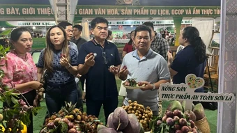Thành phố Hồ Chí Minh hỗ trợ tiêu thụ mận hậu Sơn La