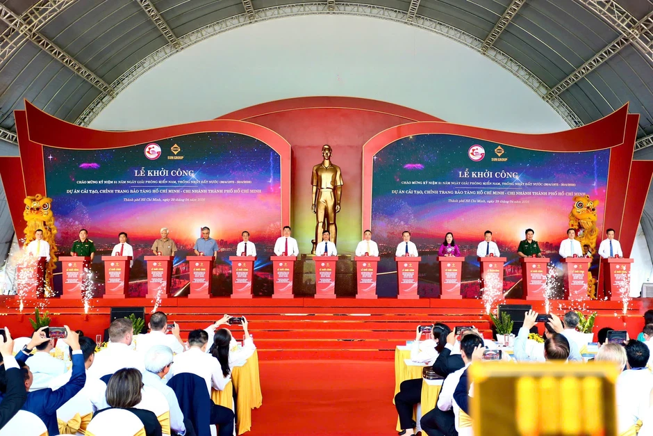 Thành phố Hồ Chí Minh khởi công các dự án hạ tầng trọng điểm tổng vốn đầu tư hơn 263 nghìn tỷ đồng Thành phố Hồ Chí Minh khởi công các dự án hạ tầng trọng điểm tổng vốn đầu tư hơn 263 nghìn tỷ đồng