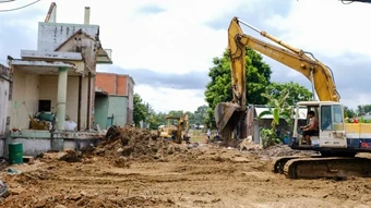 Thành phố Hồ Chí Minh: Nhộn nhịp trên công trường dự án Vành đai 2