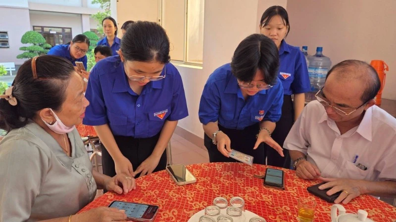Thanh toán không dùng tiền mặt, tạo động lực cho tăng trưởng kinh tế và chuyển đổi số Thanh toán không dùng tiền mặt, tạo động lực cho tăng trưởng kinh tế và chuyển đổi số