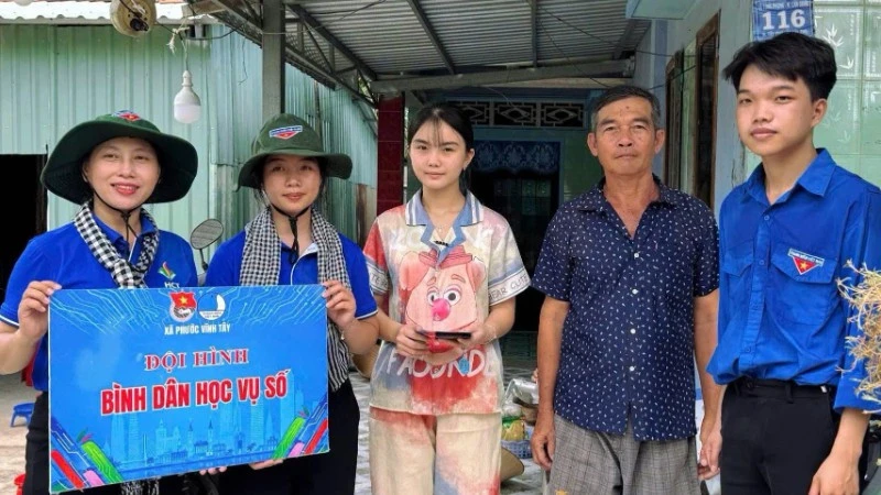 Thanh toán không dùng tiền mặt, tạo động lực cho tăng trưởng kinh tế và chuyển đổi số Thanh toán không dùng tiền mặt, tạo động lực cho tăng trưởng kinh tế và chuyển đổi số