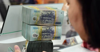 Thay đổi mới về thuế hộ kinh doanh; chuyển khoản trên 500 triệu hết thời 'lách luật'