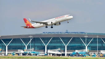 Thêm tuyến bay thẳng nối TP HCM - Quảng Ninh - Báo TinVina