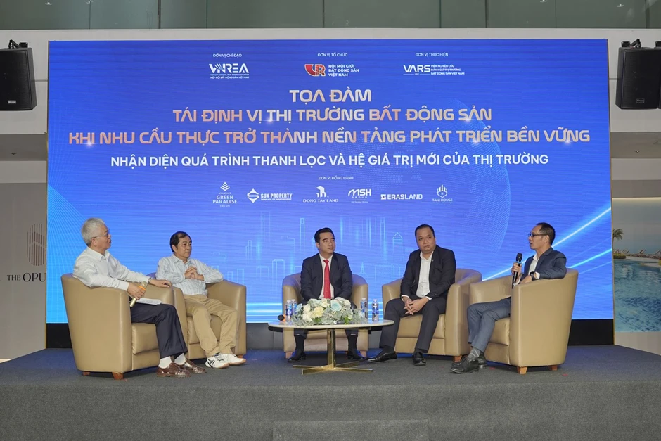 Thị trường bất động sản thanh lọc và tái định vị giá trị theo nhu cầu thực Thị trường bất động sản thanh lọc và tái định vị giá trị theo nhu cầu thực