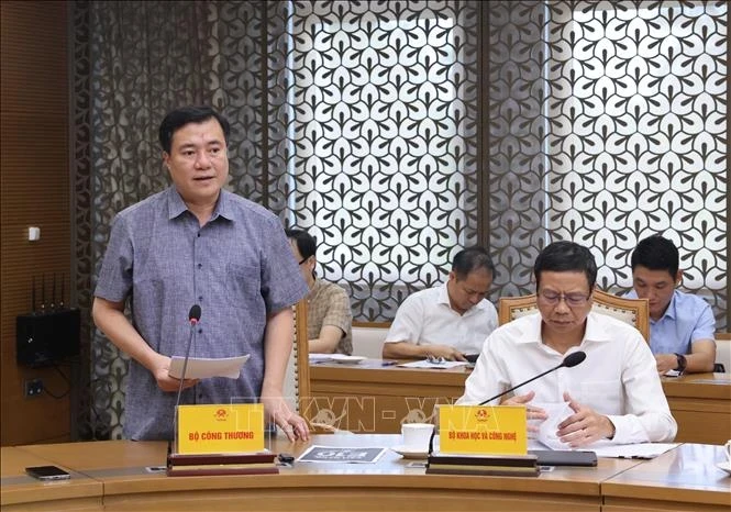 Thông tin mới nhất sau hai ngày bán xăng E10 trên phạm vi toàn quốc Thông tin mới nhất sau hai ngày bán xăng E10 trên phạm vi toàn quốc