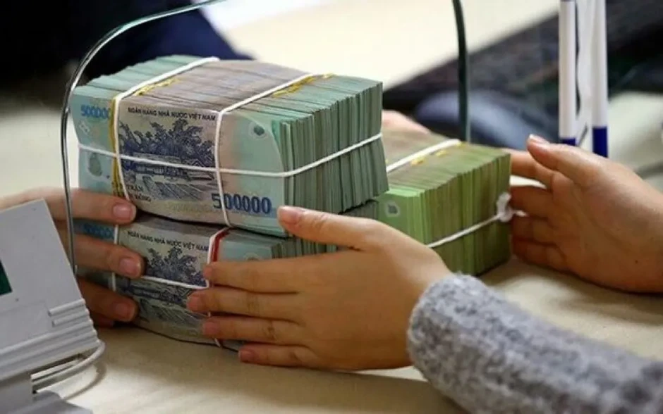 Thu ngân sách gần 830.000 tỷ đồng trong 3 tháng Thu ngân sách gần 830.000 tỷ đồng trong 3 tháng