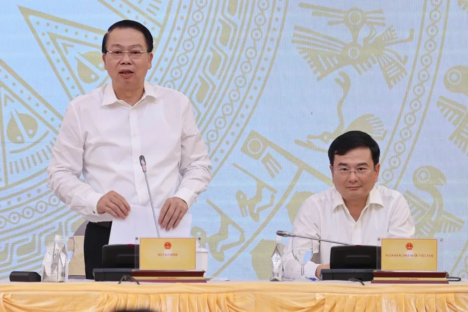 Thứ trưởng Bộ Tài chính nói về áp lực giá cả từ việc tăng lương cơ sở từ 1/7/2026