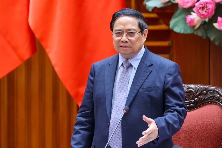 Thủ tướng: Dứt khoát không để thiếu xăng dầu trong mọi tình huống Thủ tướng: Dứt khoát không để thiếu xăng dầu trong mọi tình huống