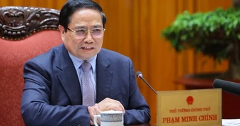 Thủ tướng: Dứt khoát không để thiếu xăng dầu trong mọi tình huống