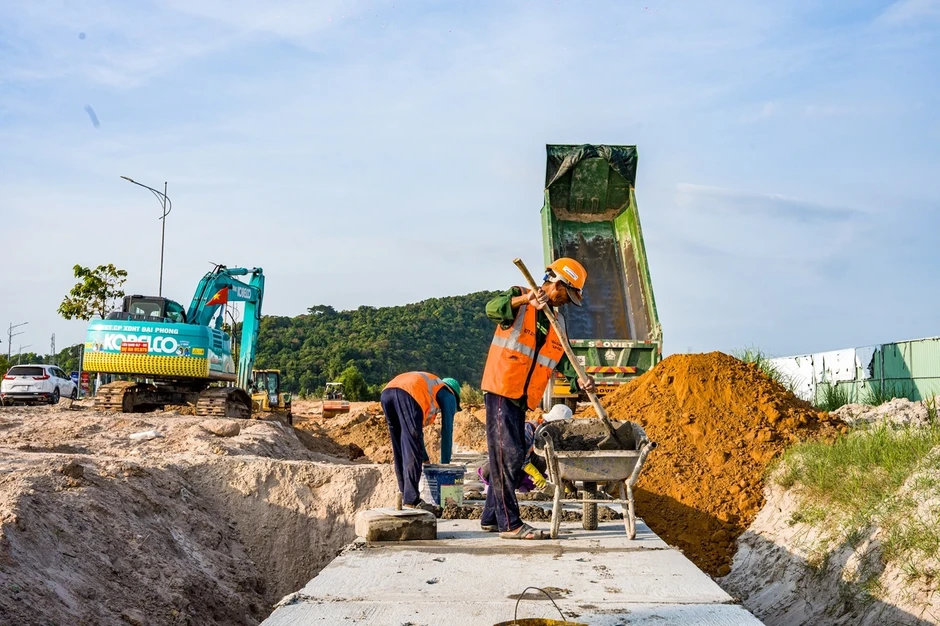 Thủ tướng: Không để các dự án trọng điểm, công trình phục vụ APEC thiếu năng lượng Thủ tướng: Không để các dự án trọng điểm, công trình phục vụ APEC thiếu năng lượng