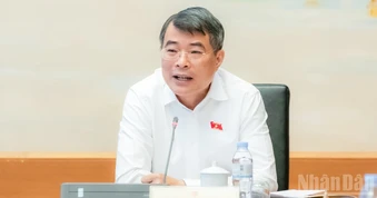 Thủ tướng: Nhà nước phải quản lý, điều tiết được giá đất và thị trường bất động sản
