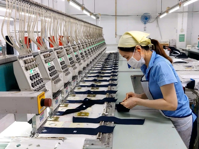 Thuế TNCN 2026: Tăng mạnh giảm trừ, khó “bỏ sót” thu nhập Thuế TNCN 2026: Tăng mạnh giảm trừ, khó “bỏ sót” thu nhập