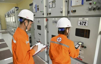 Tiêu thụ điện vượt 1 tỷ kWh, áp lực nguồn cung gia tăng