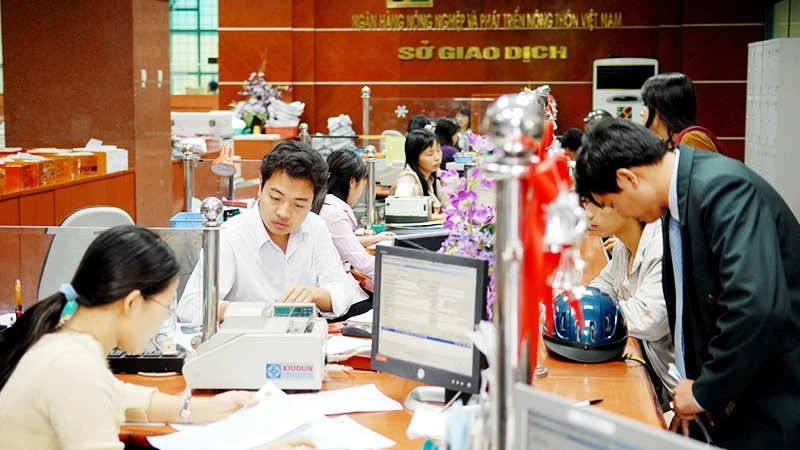 Tín dụng tam nông qua các thời kỳ đổi mới Tín dụng tam nông qua các thời kỳ đổi mới