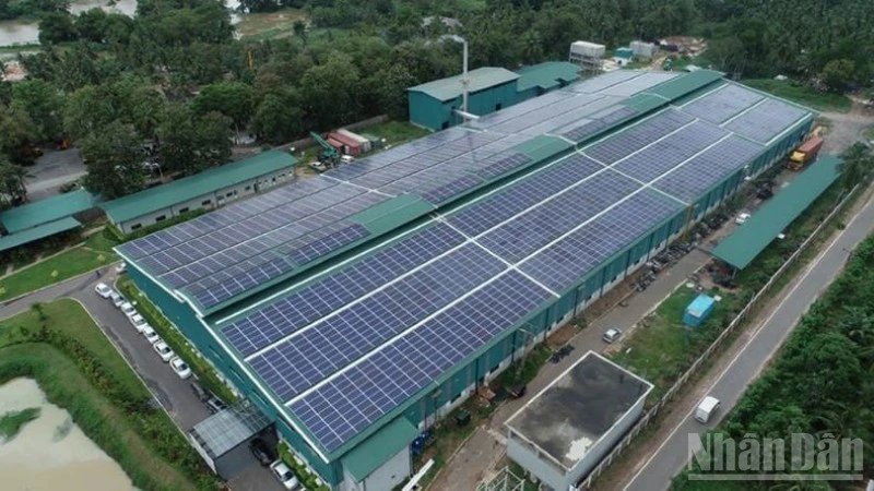 TKV thúc đẩy nghiên cứu phát triển điện mặt trời tự sản, tự tiêu TKV thúc đẩy nghiên cứu phát triển điện mặt trời tự sản, tự tiêu