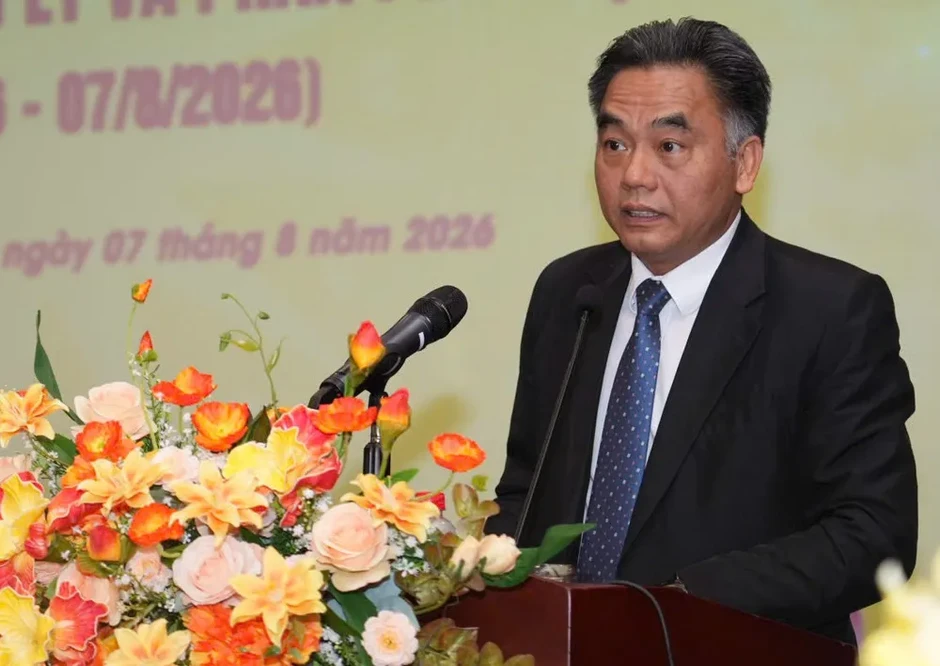 Tổng Công ty Điện lực TPHCM đón nhận Huân chương Lao động hạng ba