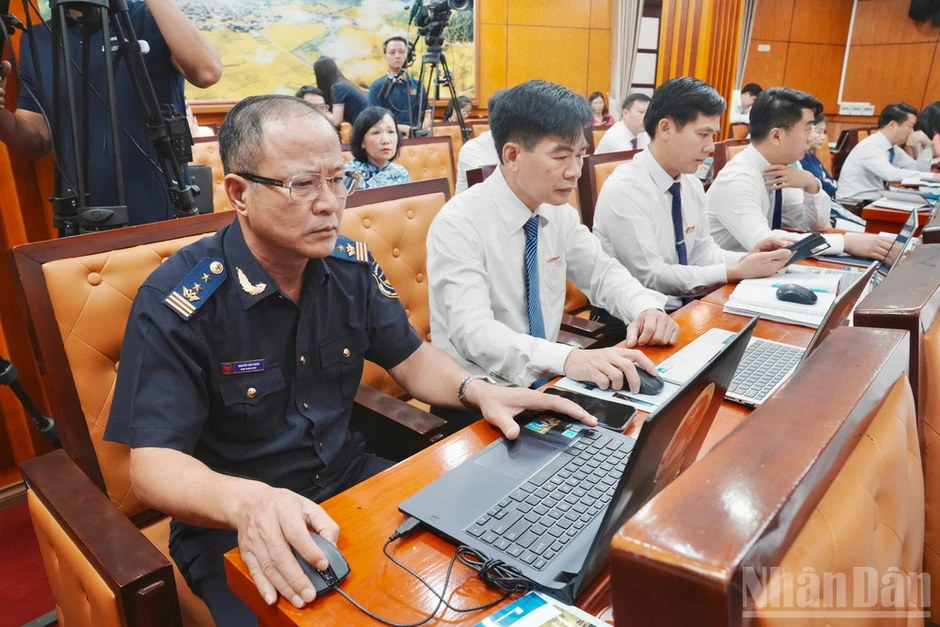 Tổng kim ngạch xuất nhập khẩu qua tỉnh Lạng Sơn đạt gần 58 tỷ USD Tổng kim ngạch xuất nhập khẩu qua tỉnh Lạng Sơn đạt gần 58 tỷ USD