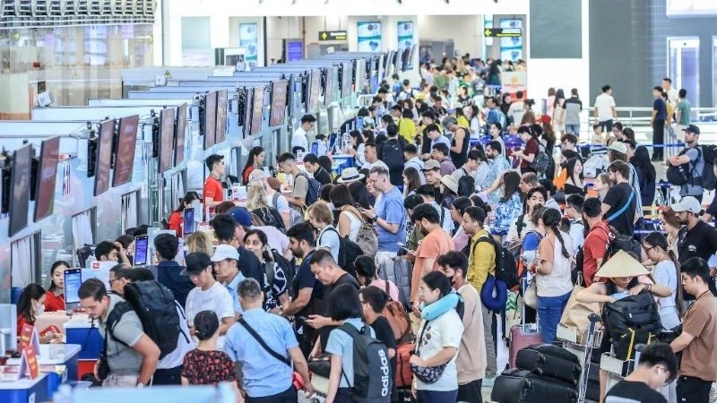 Tổng sản lượng thị trường ngành hàng không đạt 1,68 triệu khách dịp nghỉ lễ