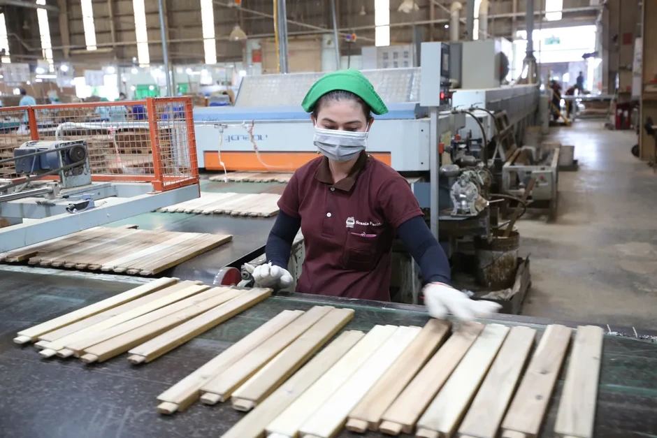 TP Hồ Chí Minh: 22% doanh nghiệp chế xuất điều chỉnh sản xuất nhằm giảm tác động chi phí nhiên liệu TP Hồ Chí Minh: 22% doanh nghiệp chế xuất điều chỉnh sản xuất nhằm giảm tác động chi phí nhiên liệu