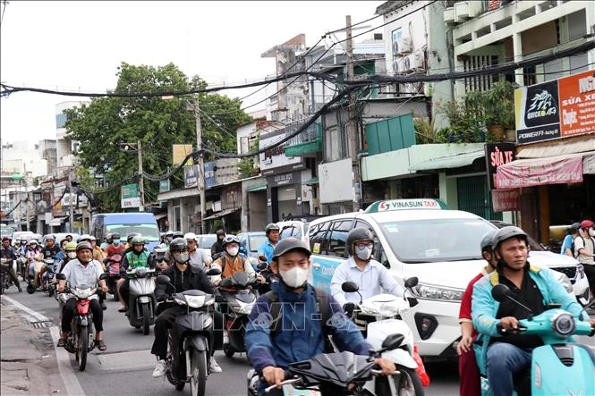 TP Hồ Chí Minh: Gỡ hai 'nút thắt' để đồng bộ nâng cấp, mở rộng Quốc lộ 13 TP Hồ Chí Minh: Gỡ hai 'nút thắt' để đồng bộ nâng cấp, mở rộng Quốc lộ 13