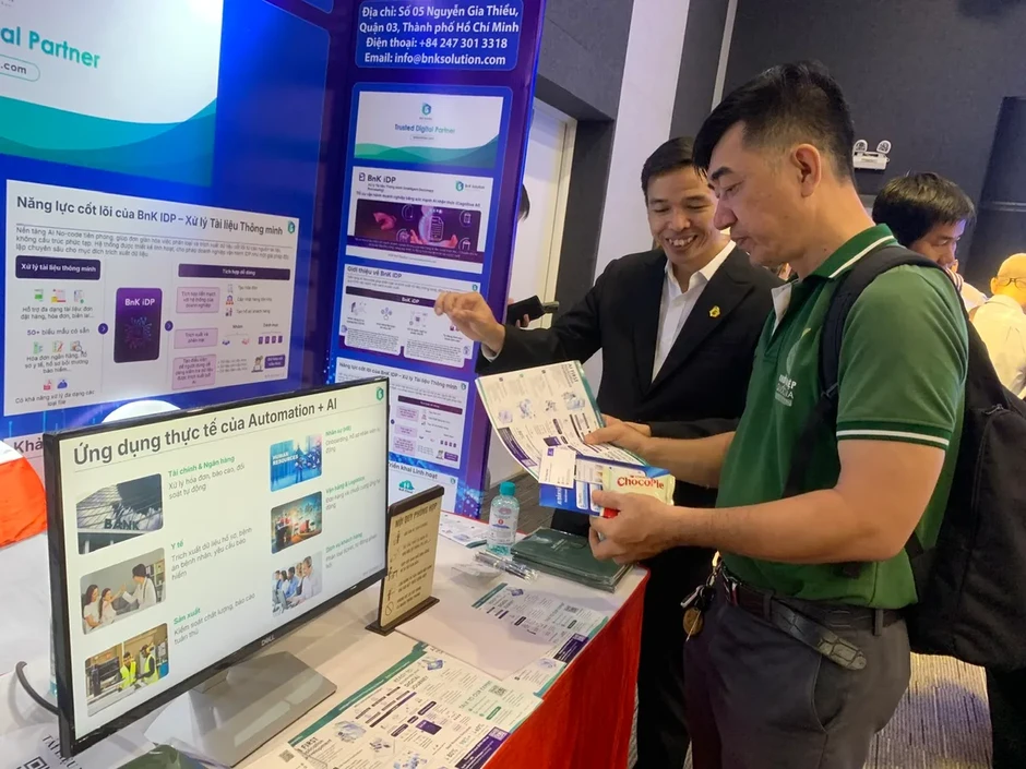 TP Hồ Chí Minh hướng tới 100.000 doanh nghiệp số: Cần gỡ đúng điểm nghẽn TP Hồ Chí Minh hướng tới 100.000 doanh nghiệp số: Cần gỡ đúng điểm nghẽn