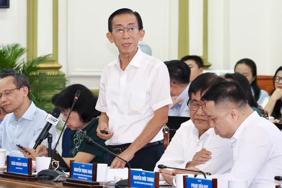TPHCM bàn giải pháp tăng trưởng 2 con số giữa biến động thế giới TPHCM bàn giải pháp tăng trưởng 2 con số giữa biến động thế giới