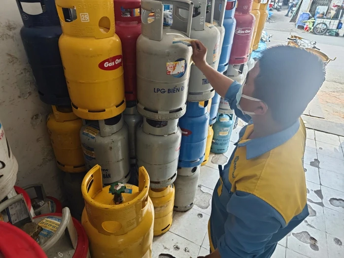 TPHCM họp doanh nghiệp xăng dầu, gas, điện ứng phó biến động từ Trung Đông