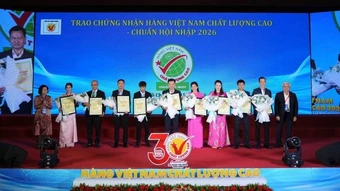 Trao chứng nhận Hàng Việt Nam Chất lượng cao cho hơn 580 doanh nghiệp