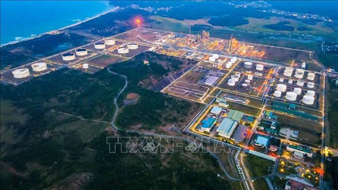 Triển khai Nghị quyết 70-NQ/TW - Bài 4: Giải pháp từ nguồn năng lượng mới Triển khai Nghị quyết 70-NQ/TW - Bài 4: Giải pháp từ nguồn năng lượng mới