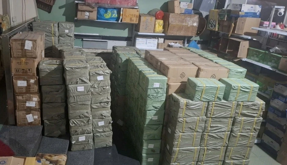 Trữ 10.000 lít dầu DO không rõ nguồn gốc, 2 chủ tàu bị phạt Trữ 10.000 lít dầu DO không rõ nguồn gốc, 2 chủ tàu bị phạt