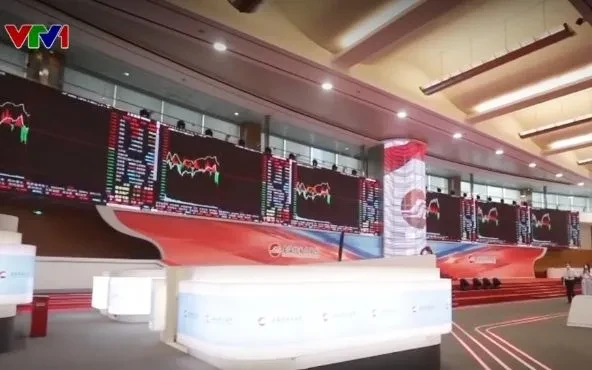 Trung Quốc mở rộng giao dịch chứng khoán ngoài giờ Trung Quốc mở rộng giao dịch chứng khoán ngoài giờ