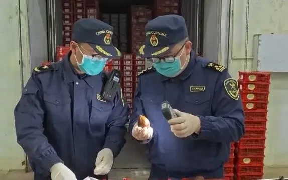 Trung Quốc siết đăng ký thực phẩm nhập khẩu Trung Quốc siết đăng ký thực phẩm nhập khẩu