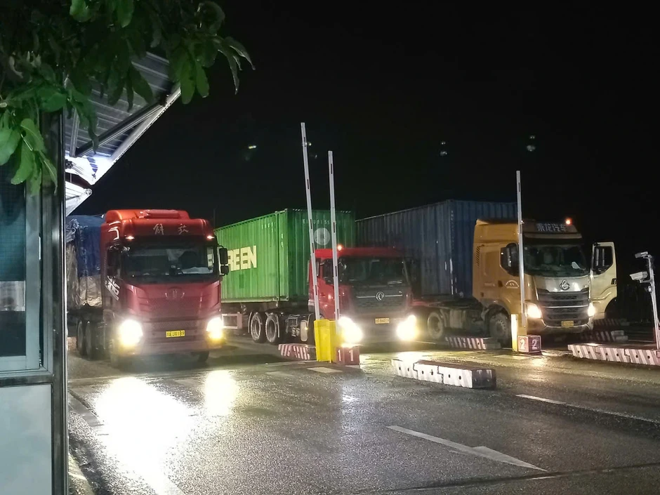 Trung Quốc siết tiêu chuẩn nhập khẩu: Áp lực hay cơ hội? Trung Quốc siết tiêu chuẩn nhập khẩu: Áp lực hay cơ hội?