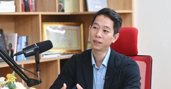 Từ “học cấp tốc” đến kiếm tiền bằng AI có dễ dàng?
