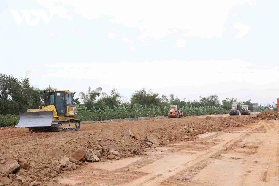 Tuyến đường di sản dọc sông Hồng gần 10.000 tỷ đồng đang triển khai đến đâu?
