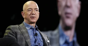 Tỷ phú Jeff Bezos giải mã stress: Lười biếng sinh lo âu