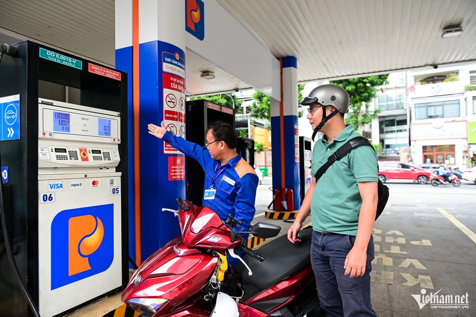 UNDP đánh giá cao phản ứng nhanh của Việt Nam trước biến động năng lượng UNDP đánh giá cao phản ứng nhanh của Việt Nam trước biến động năng lượng