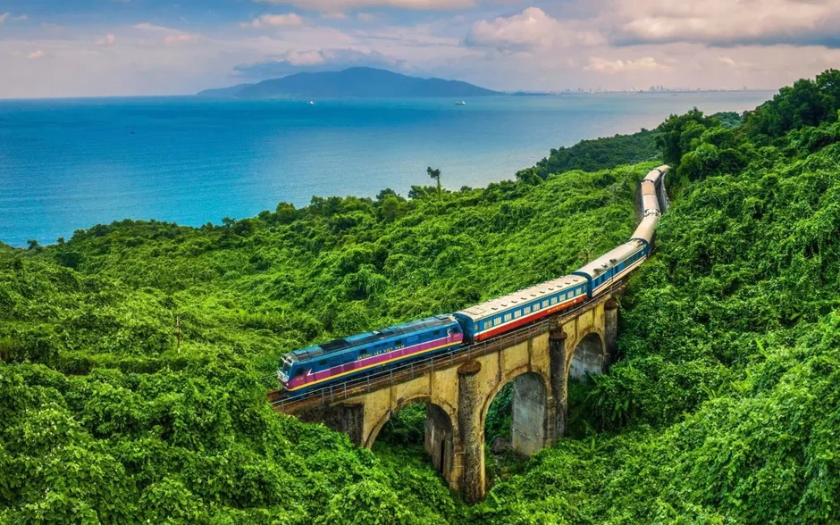 Ứng dụng công nghệ vào điều hành, hướng tới mô hình đường sắt thông minh