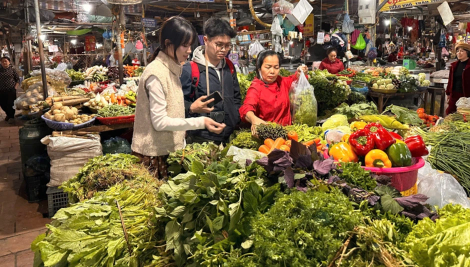 Ứng phó biến động giá dầu thế giới: Việt Nam chủ động bình ổn thị trường năng lượng Ứng phó biến động giá dầu thế giới: Việt Nam chủ động bình ổn thị trường năng lượng