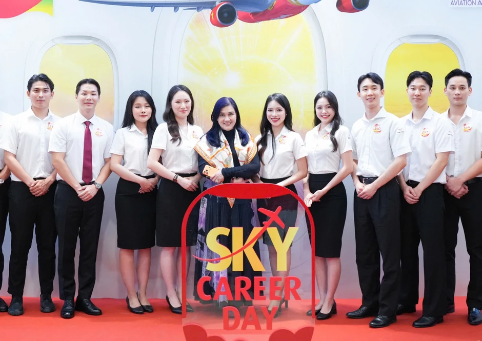 Ước mơ chạm tới bầu trời cùng Vietjet Ước mơ chạm tới bầu trời cùng Vietjet