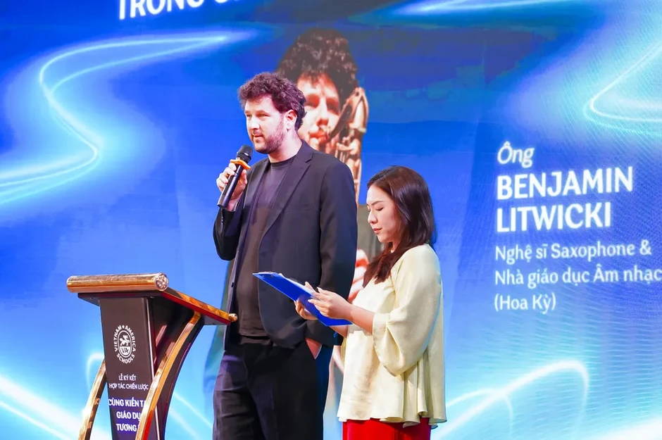 VA Schools đưa AI Robotics và cảm thụ âm nhạc vào chương trình giáo dục thế hệ mới VA Schools đưa AI Robotics và cảm thụ âm nhạc vào chương trình giáo dục thế hệ mới