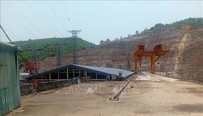 Vẫn Vẫn